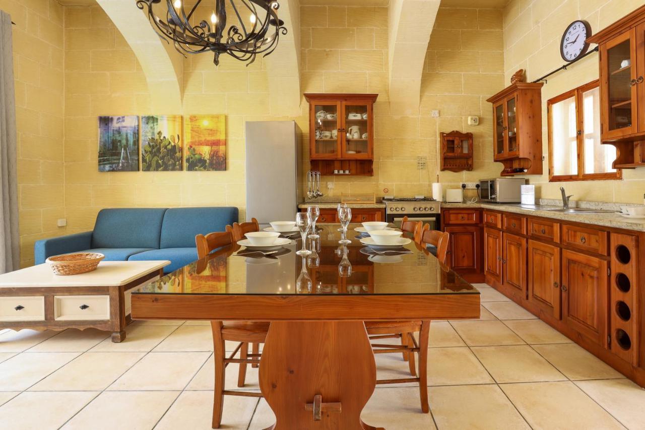 Вілла Superb Maltese Farmhouse With Private Pool Вікторія Екстер'єр фото