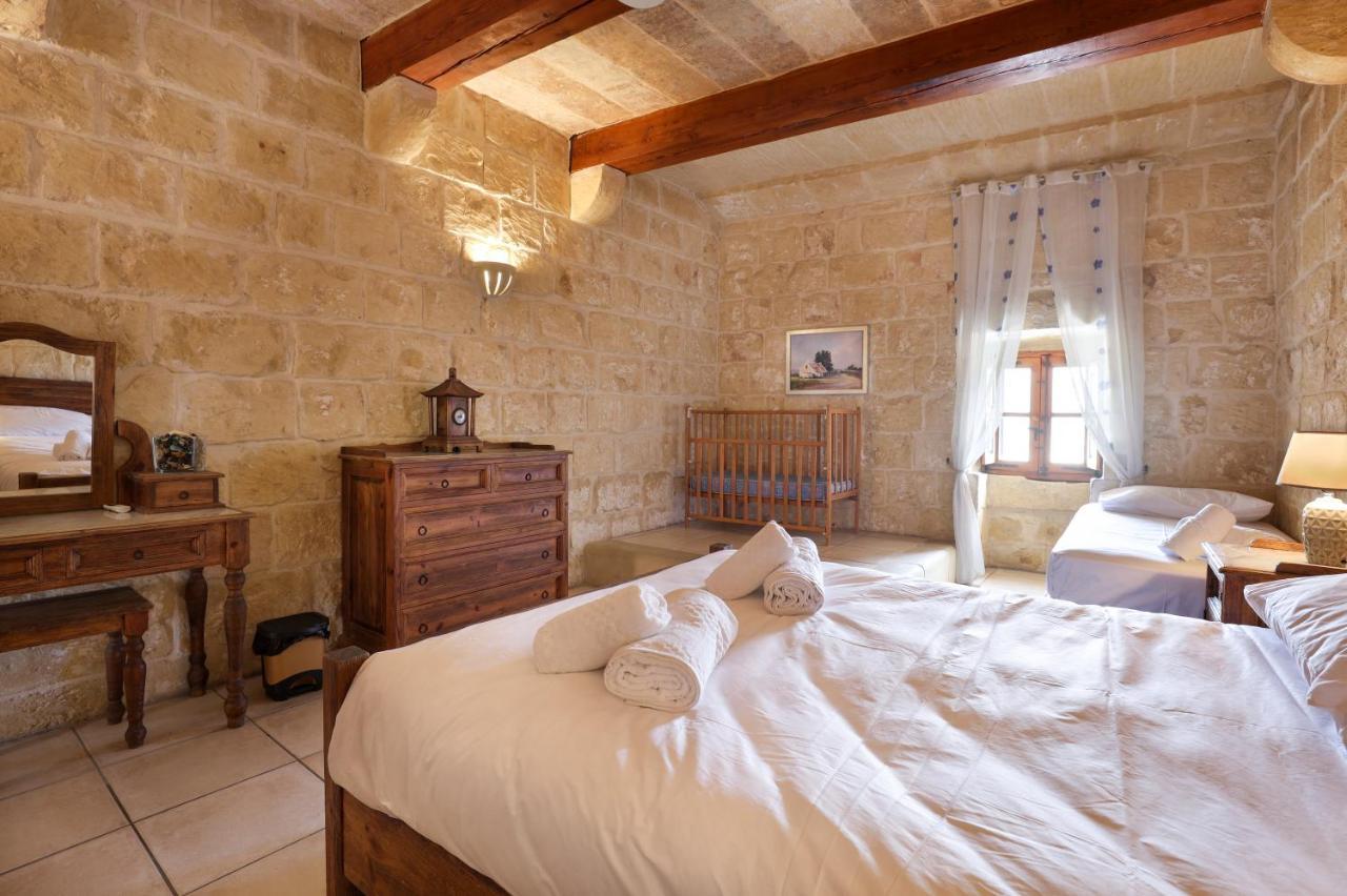 Вілла Superb Maltese Farmhouse With Private Pool Вікторія Екстер'єр фото