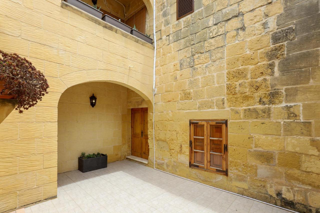 Вілла Superb Maltese Farmhouse With Private Pool Вікторія Екстер'єр фото